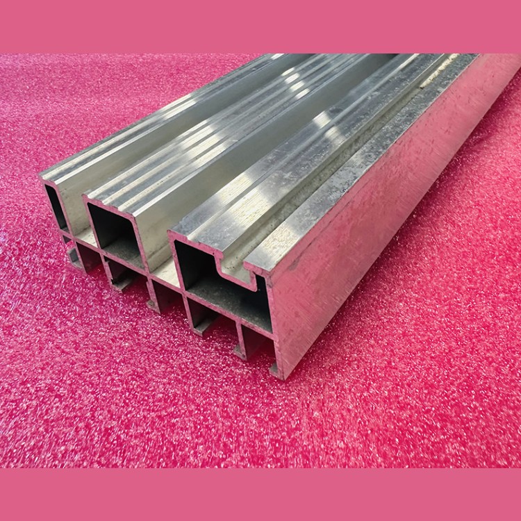 Порог телескопических дверей шахты TLD OP700 L-1225 FAA280BE10 Otis